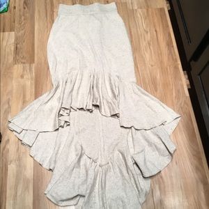 JoiTees high low skirt *offers welcome*